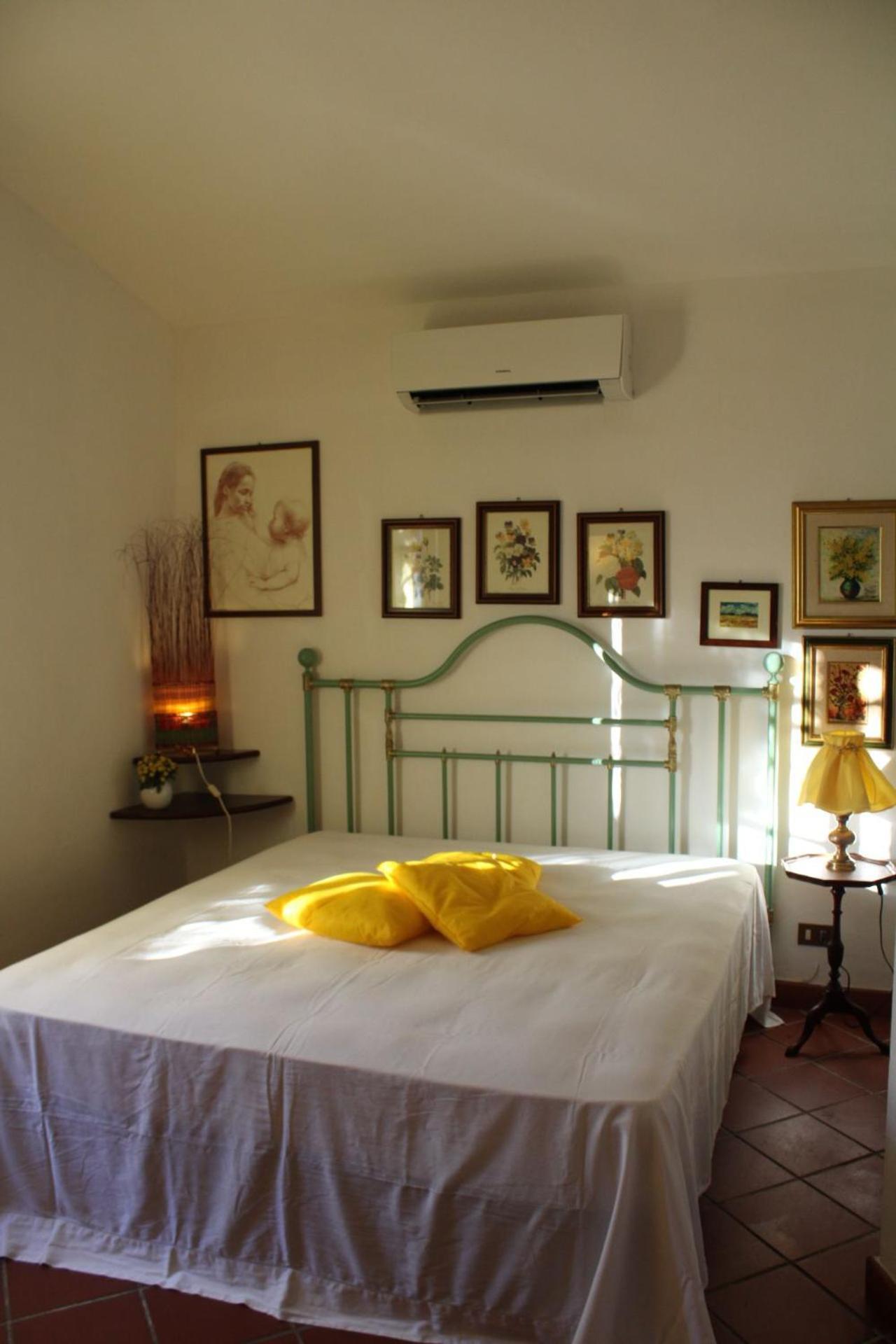 Cottage With A Great Fenced Garden In The Tuscan Countryside Cecina  Exterior foto